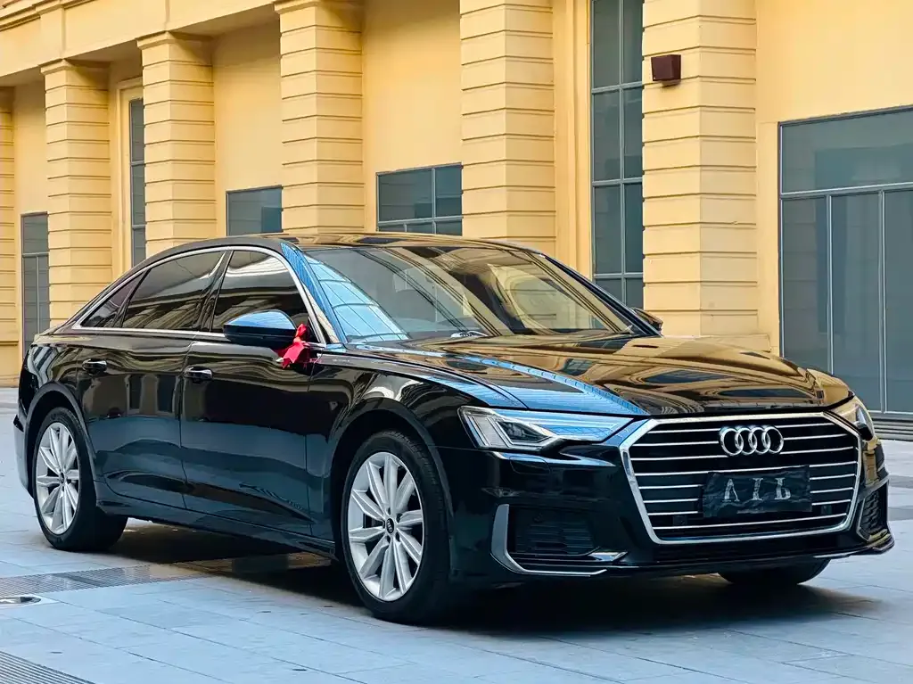 Audi A6L — фото 8