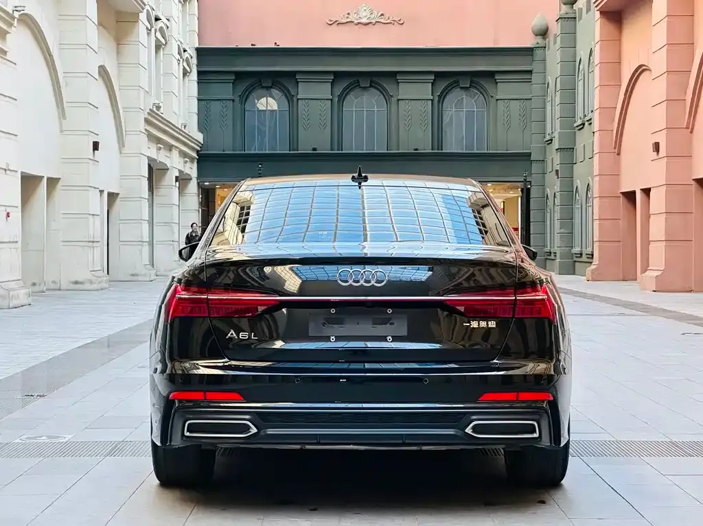 Audi A6L — фото 7