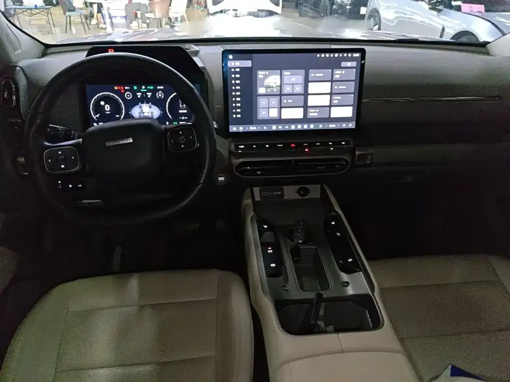 Haval Big Dog PLUS New Energy — фото 9