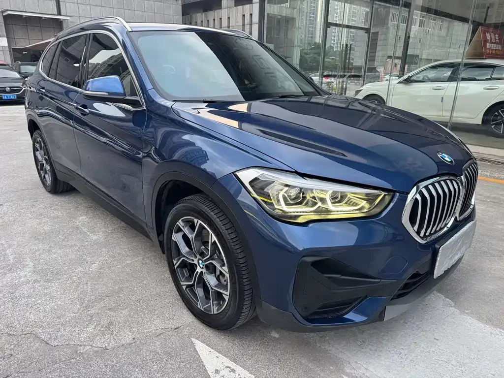 BMW X1 — фото 3