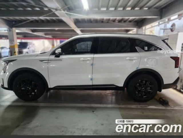 Kia Sorento — фото 5