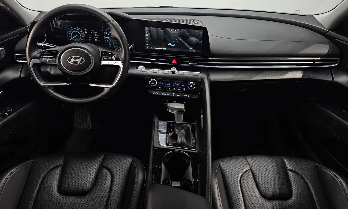 Hyundai AVANTE — фото 2