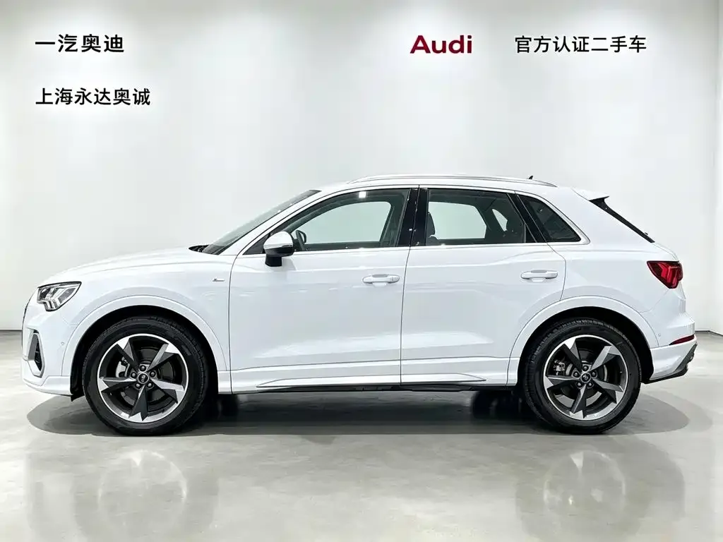 Audi Q3 — фото 10