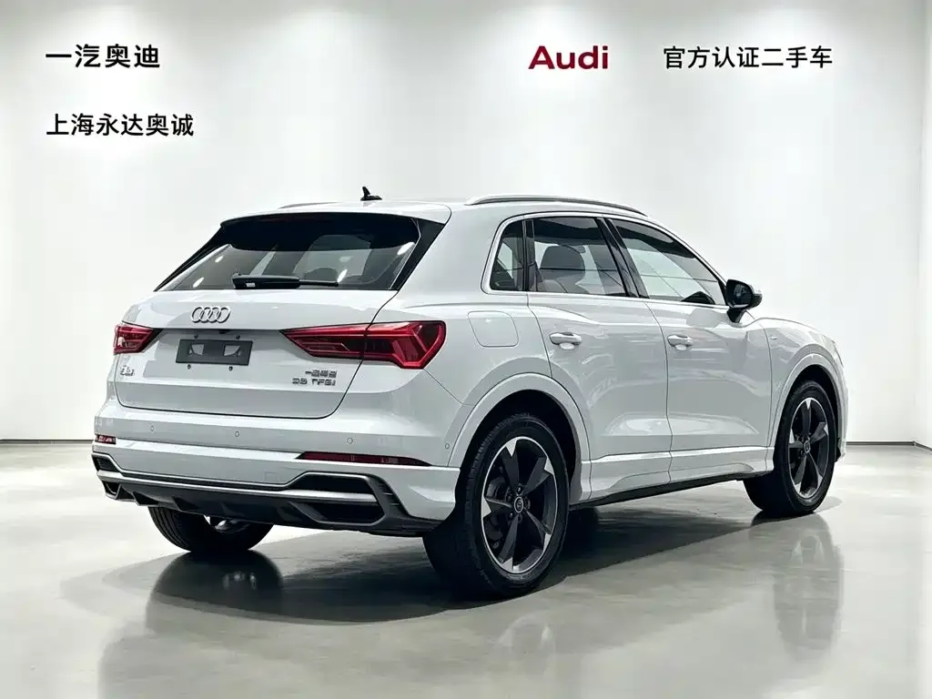 Audi Q3 — фото 7