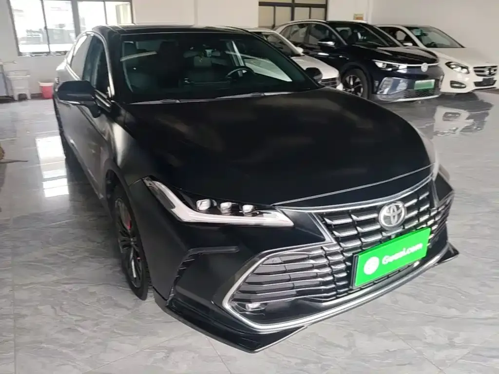 Toyota Avalon — фото 10