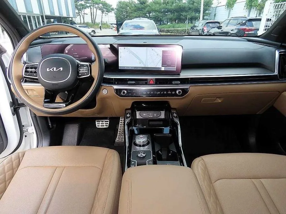 Kia Sorento — фото 7