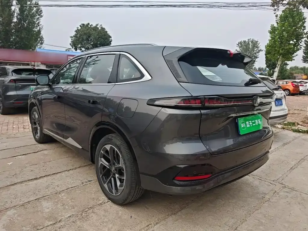 Changan CS75 PLUS — фото 8