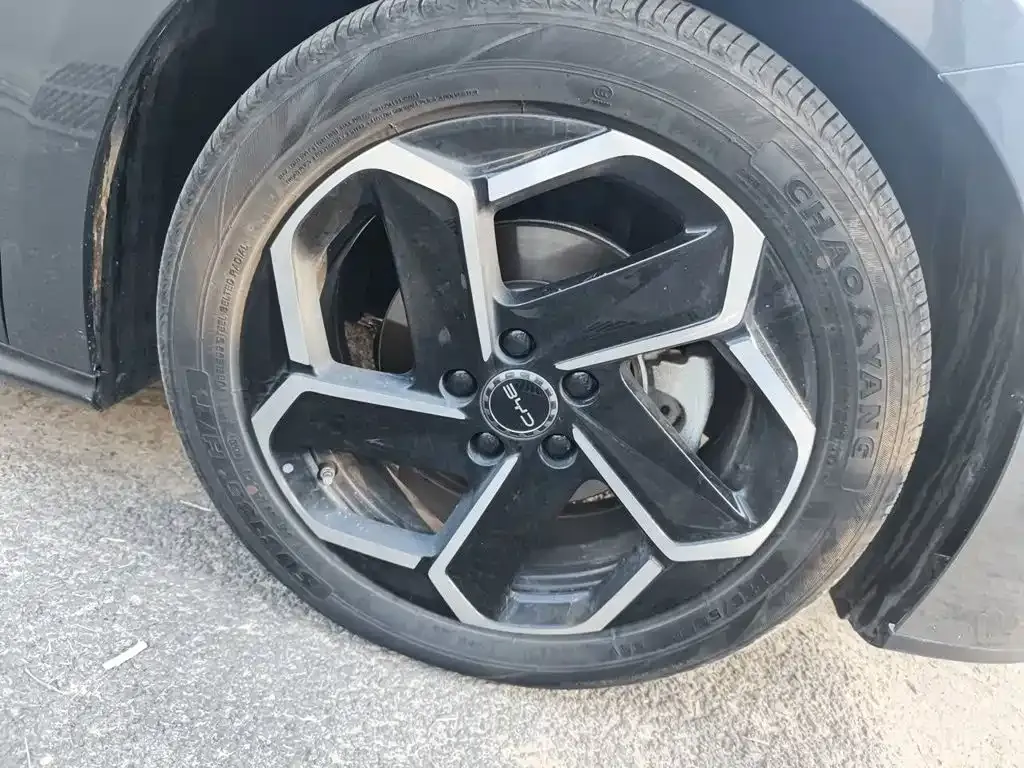 BYD Seal 06 DM-i Touring — фото 10
