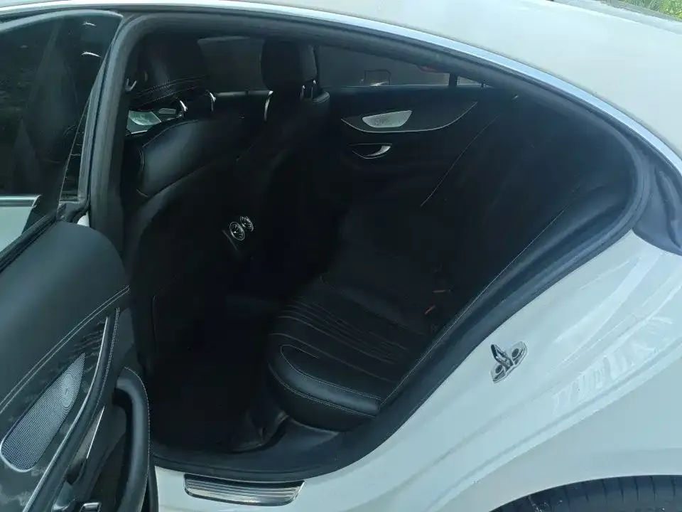 Mercedes-Benz CLS — фото 4