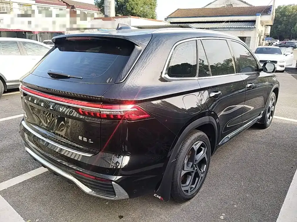Geely Xingyue L — фото 10