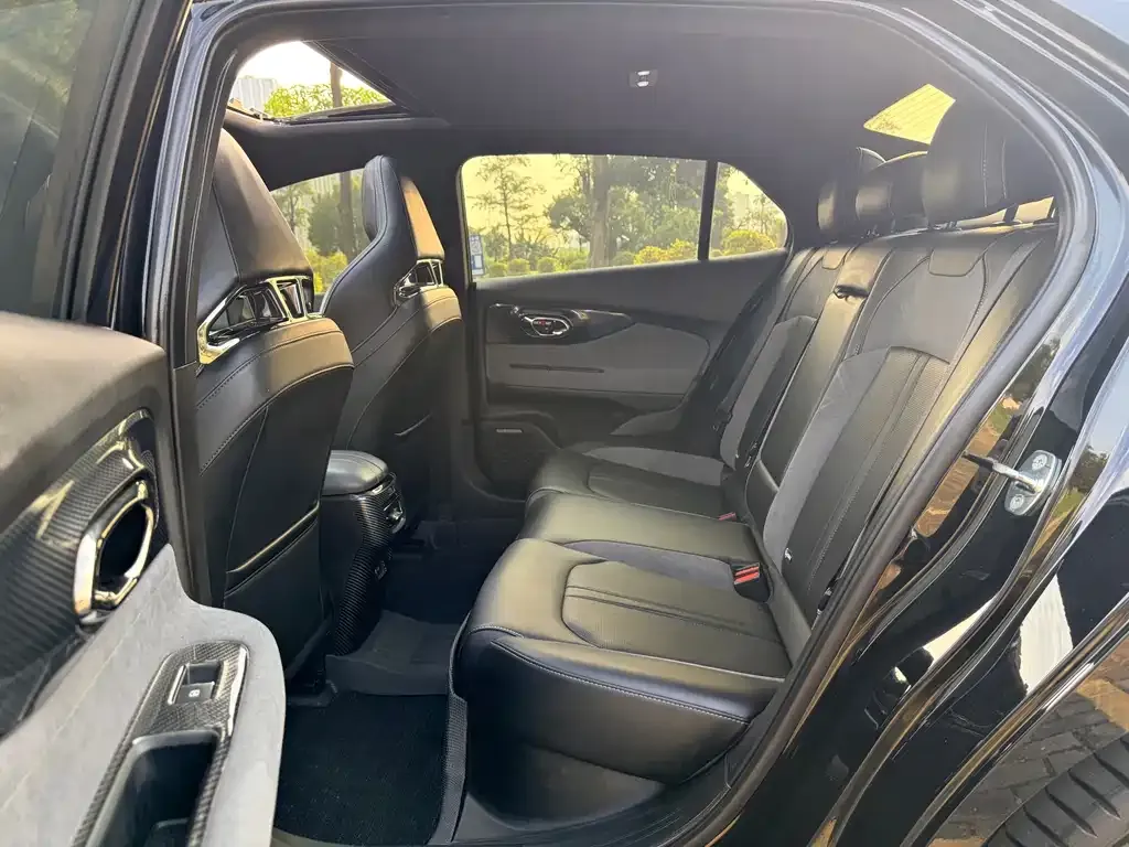 GAC Motor Shadow Leopard — фото 6