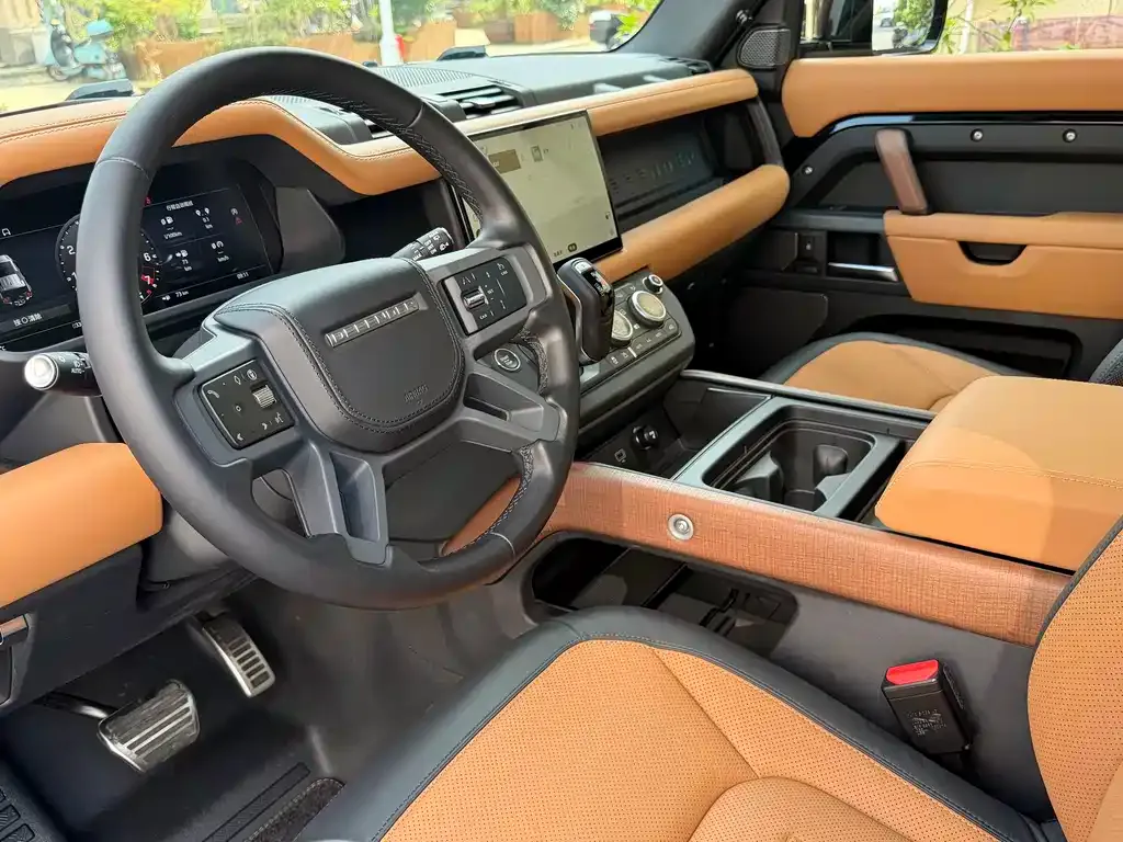 Land Rover Defender — фото 4