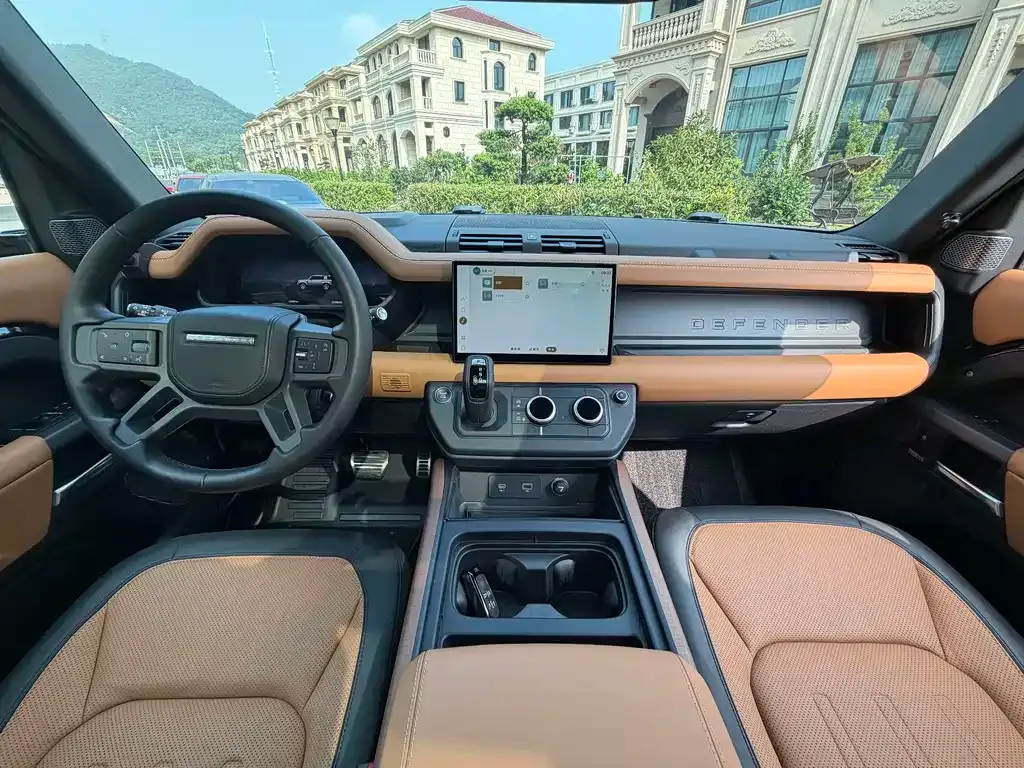 Land Rover Defender — фото 7