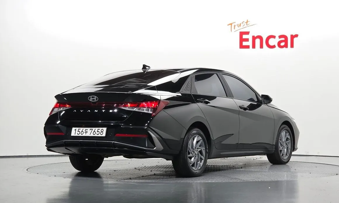 Hyundai AVANTE — фото 7
