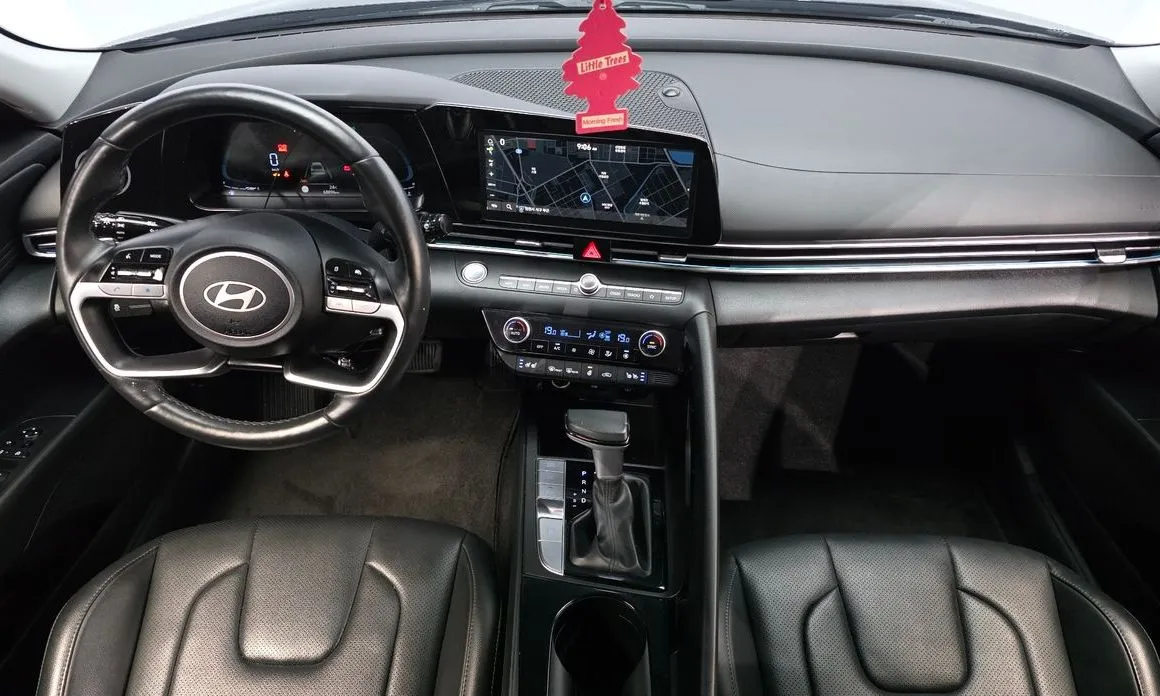 Hyundai AVANTE — фото 3