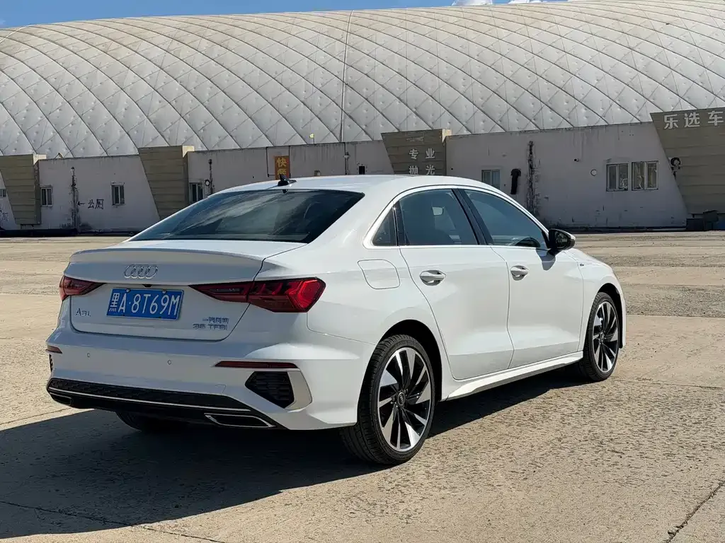 Audi A3 — фото 9