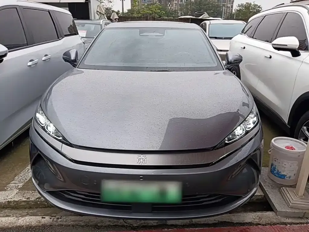BYD Qin L — фото 4