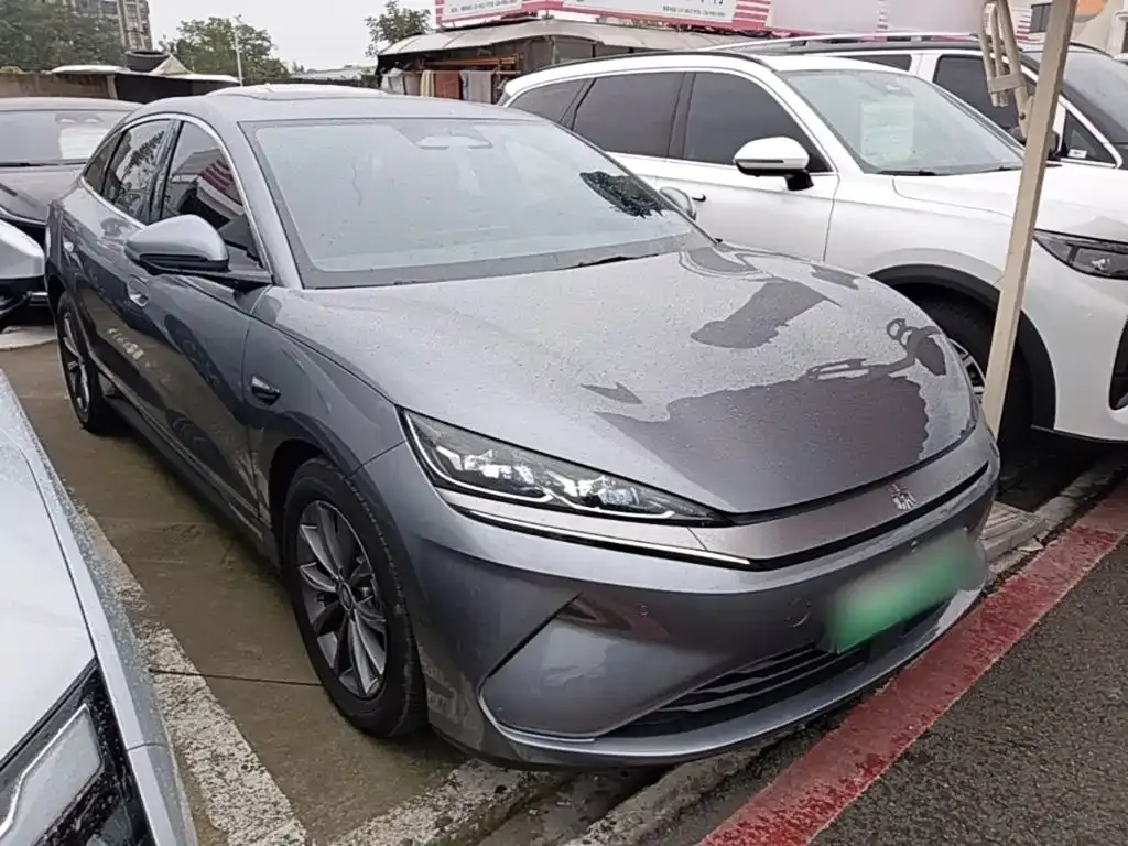 BYD Qin L — фото 6