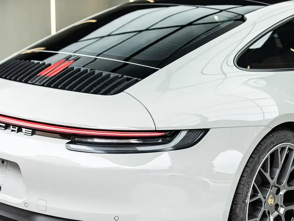 Porsche 911 — фото 6