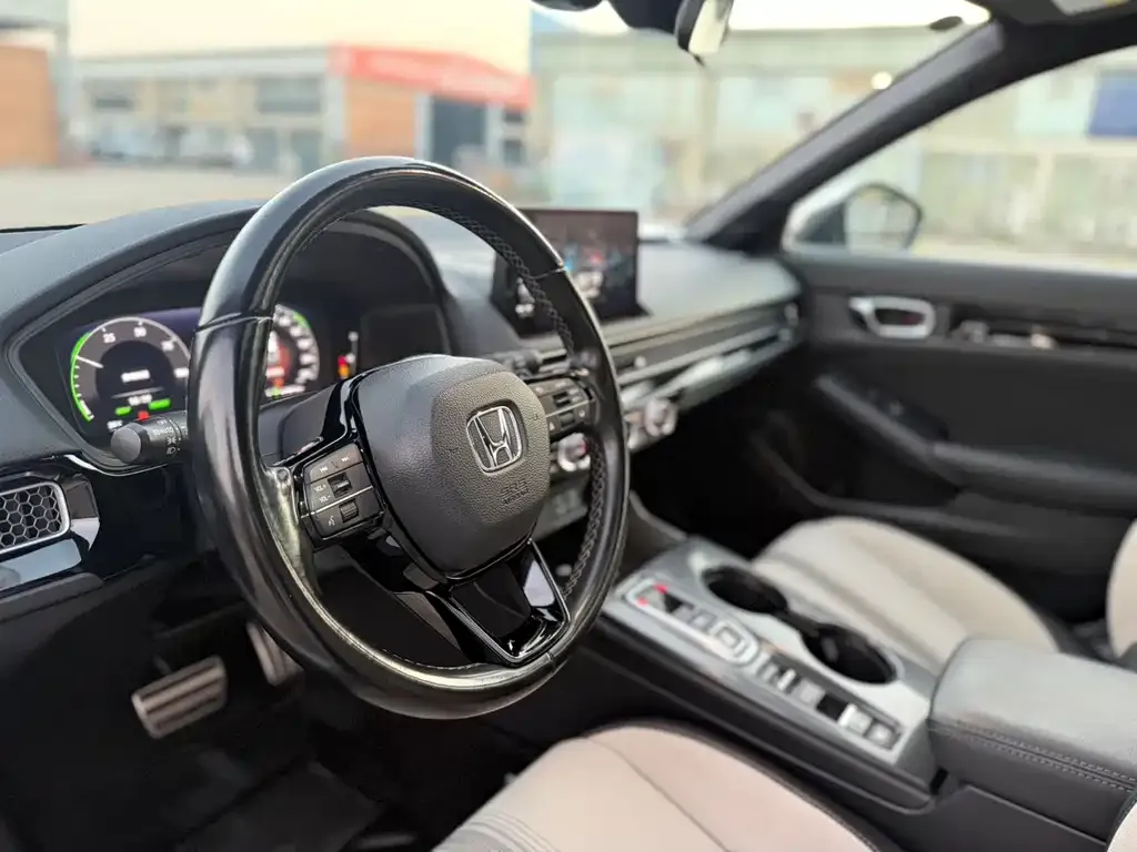Honda Civic — фото 3
