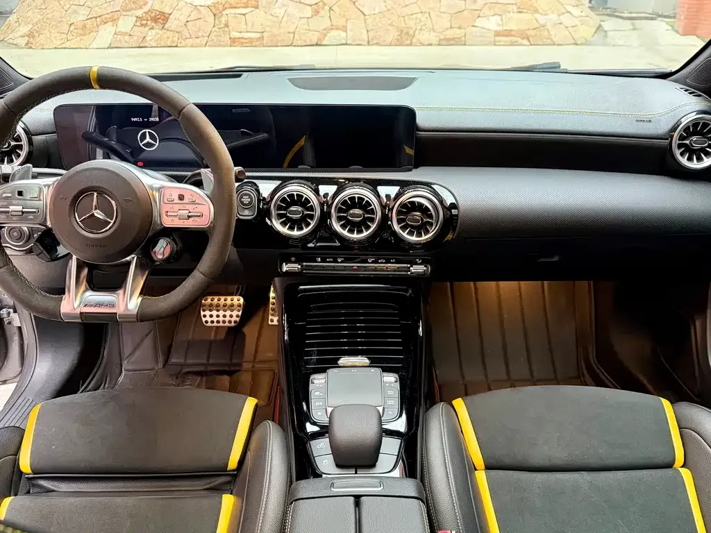 Mercedes-Benz CLA AMG — фото 4