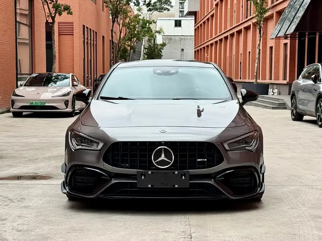 Mercedes-Benz CLA AMG — фото 9