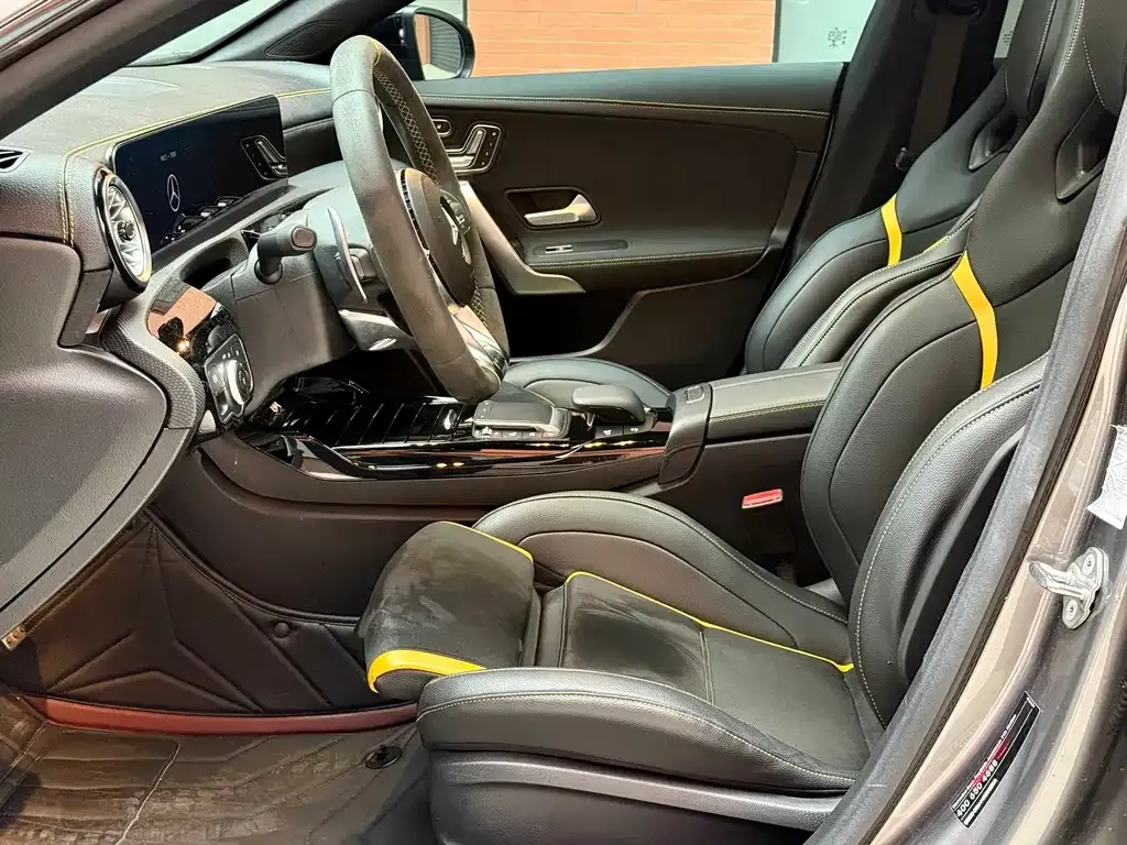 Mercedes-Benz CLA AMG — фото 3