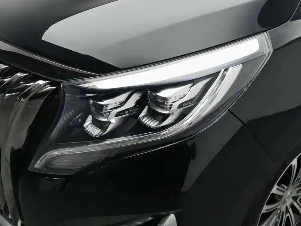 GAC Motor Trumpchi M8 — фото 9