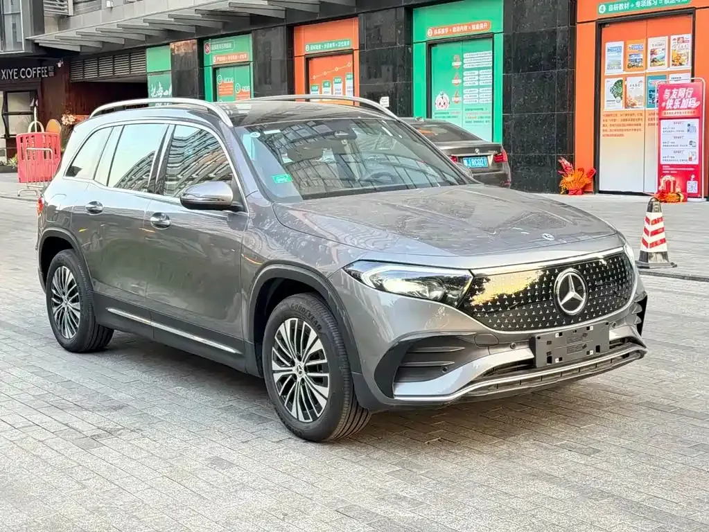 Mercedes-Benz EQB — фото 2
