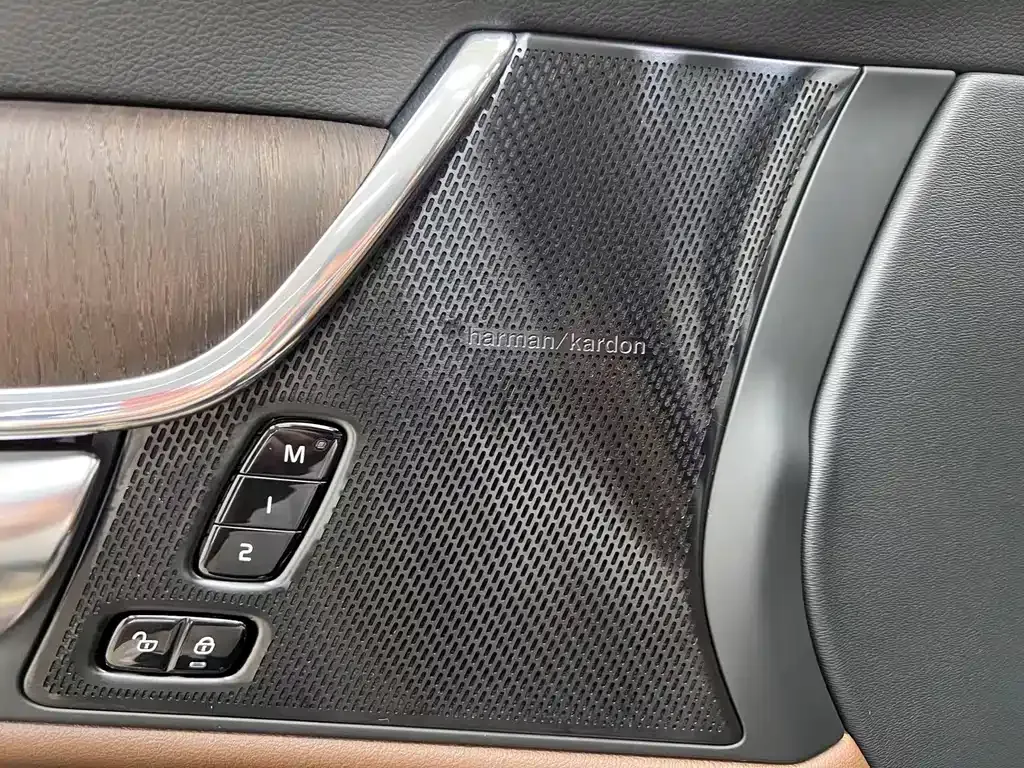 Volvo S90 — фото 10