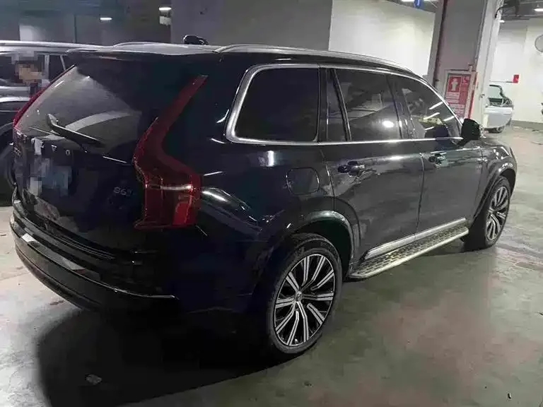 Volvo XC90 — фото 4