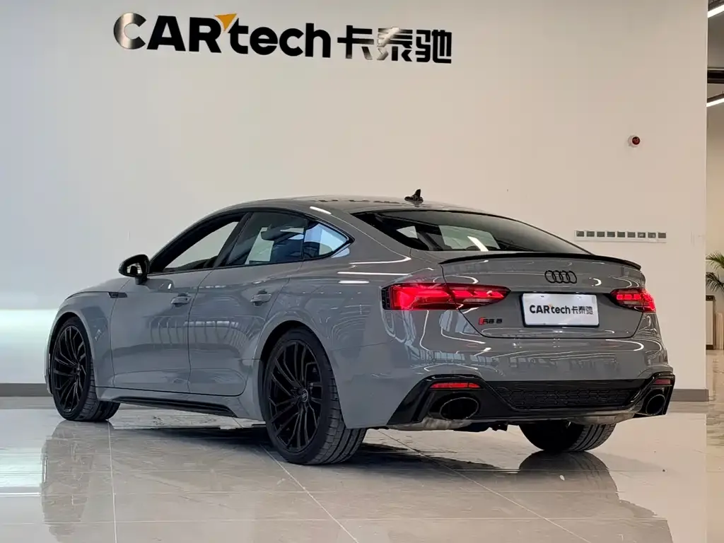 Audi RS 5 — фото 9