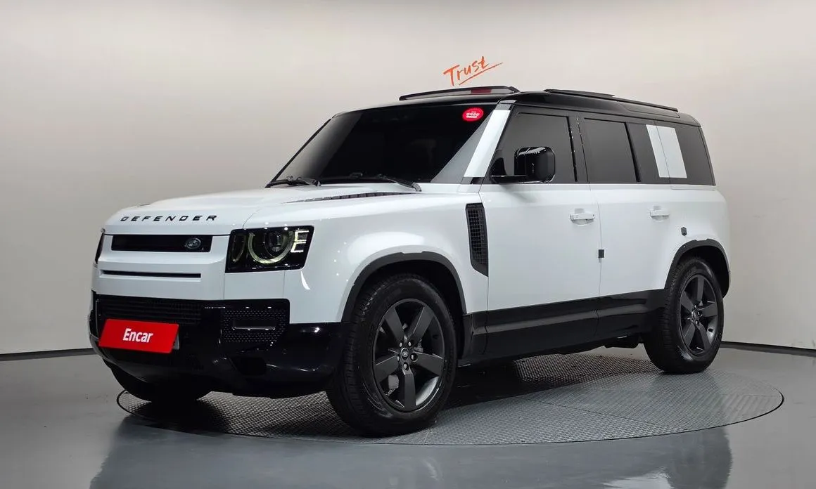 Land Rover Defender — фото 1