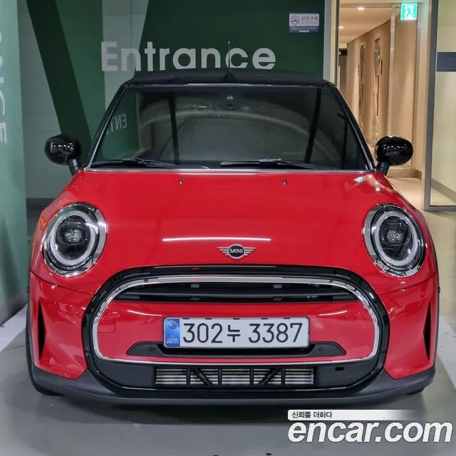 Mini Cooper Convertible — фото 10