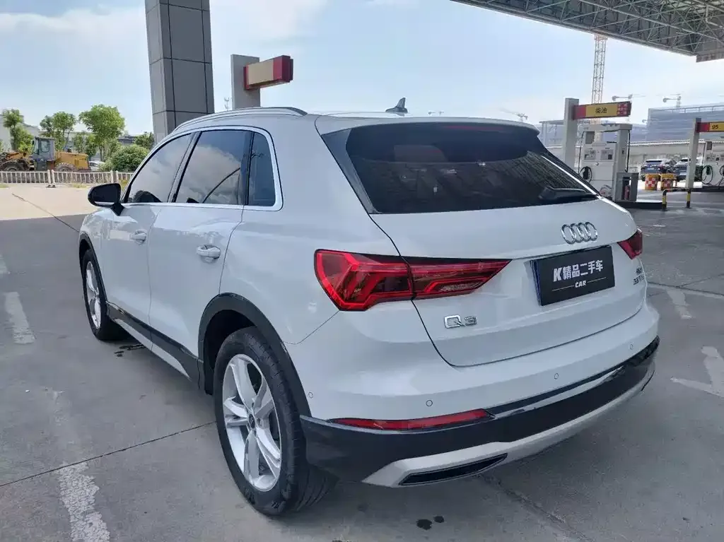 Audi Q3 — фото 5