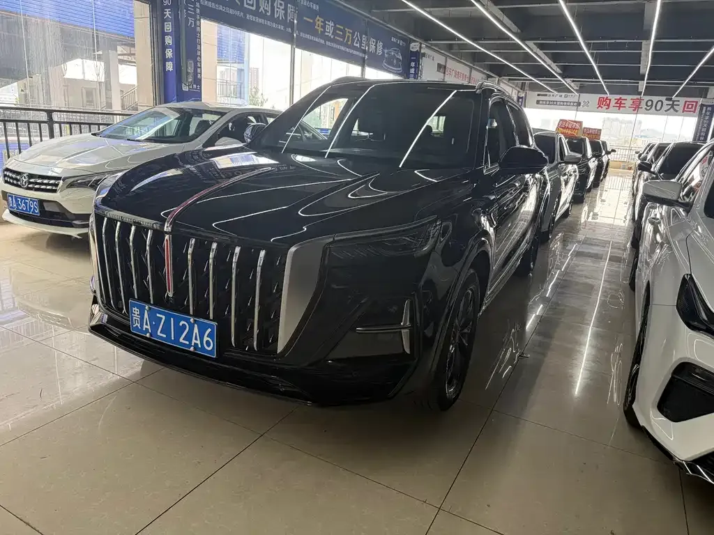 Hongqi HS5 — фото 1