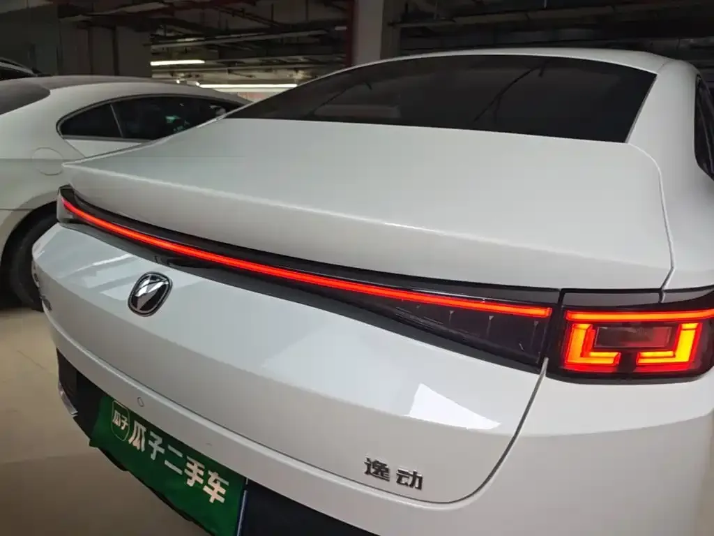 Changan Eado — фото 5