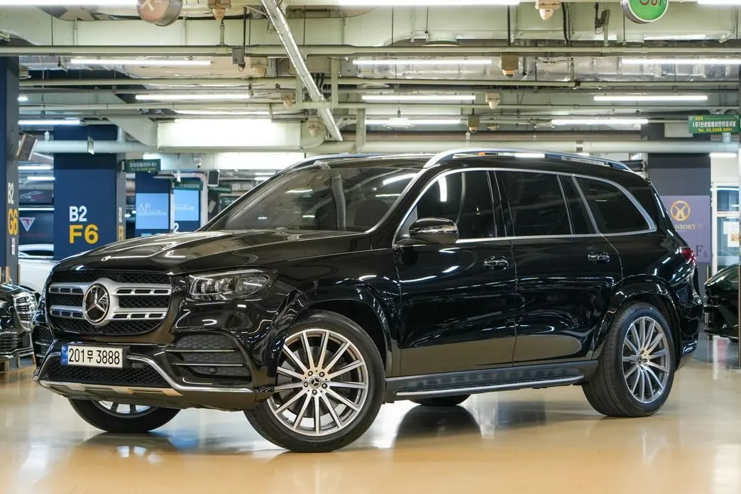 Mercedes-Benz GLS-Class — фото 8
