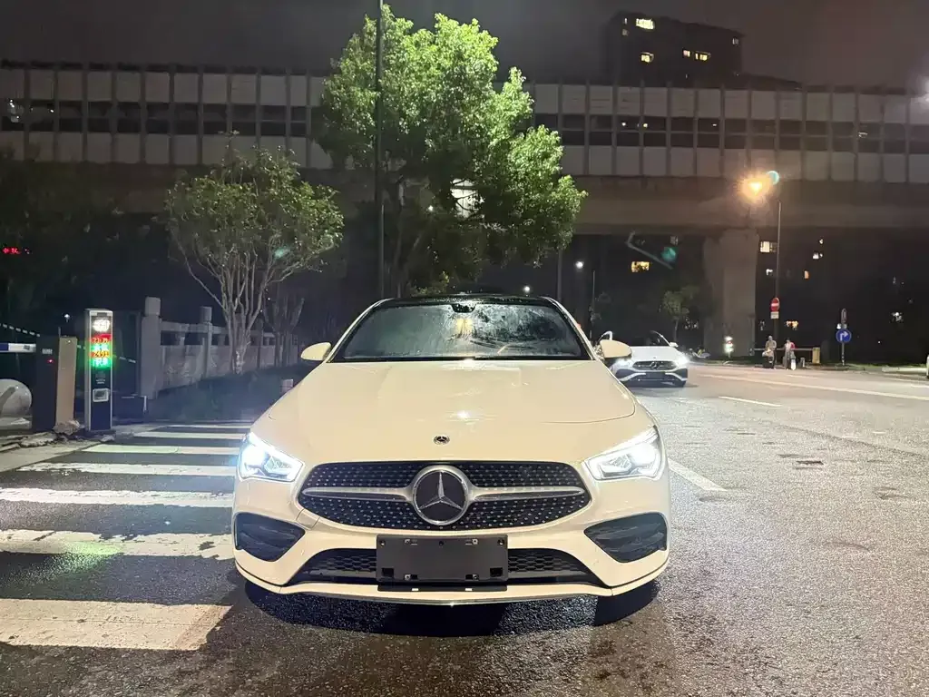 Mercedes-Benz CLA (Import) — фото 1
