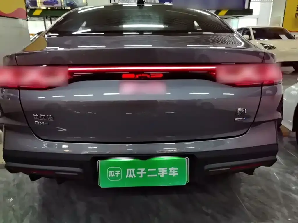 BYD Qin L — фото 4