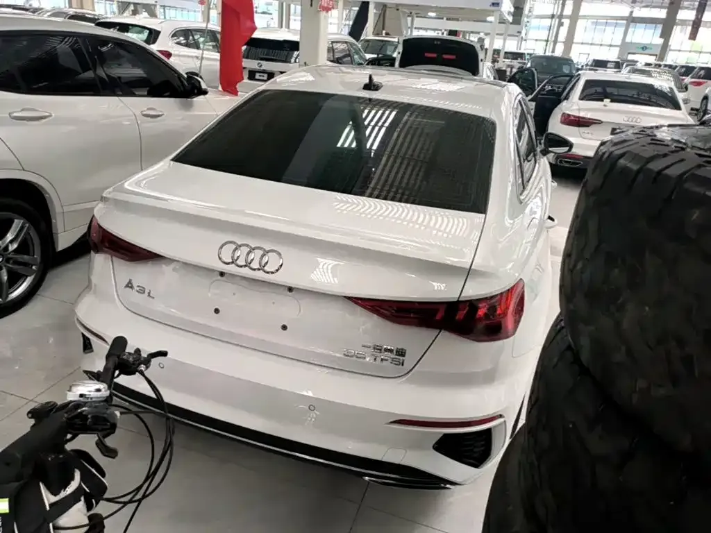 Audi A3 — фото 9