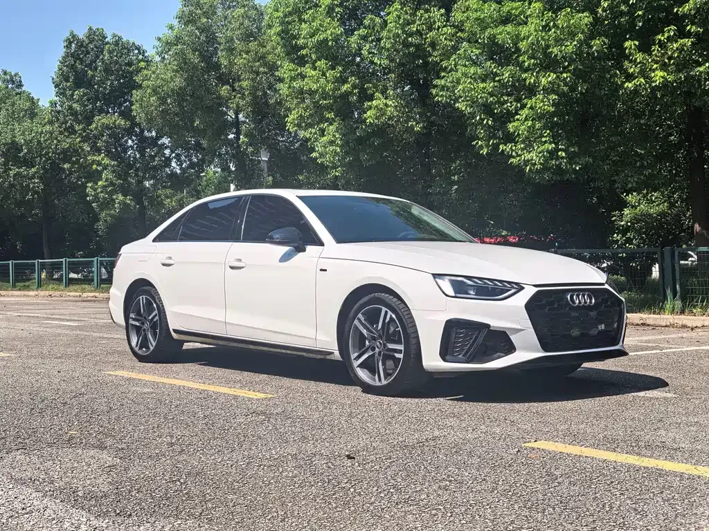 Audi A4L — фото 3