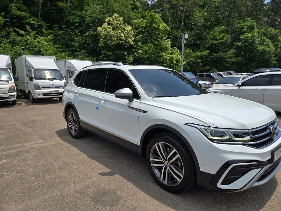 Volkswagen Tiguan — фото 10