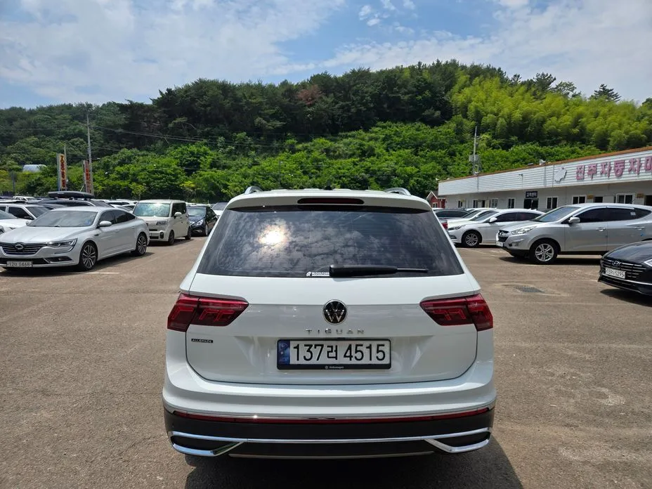 Volkswagen Tiguan — фото 4
