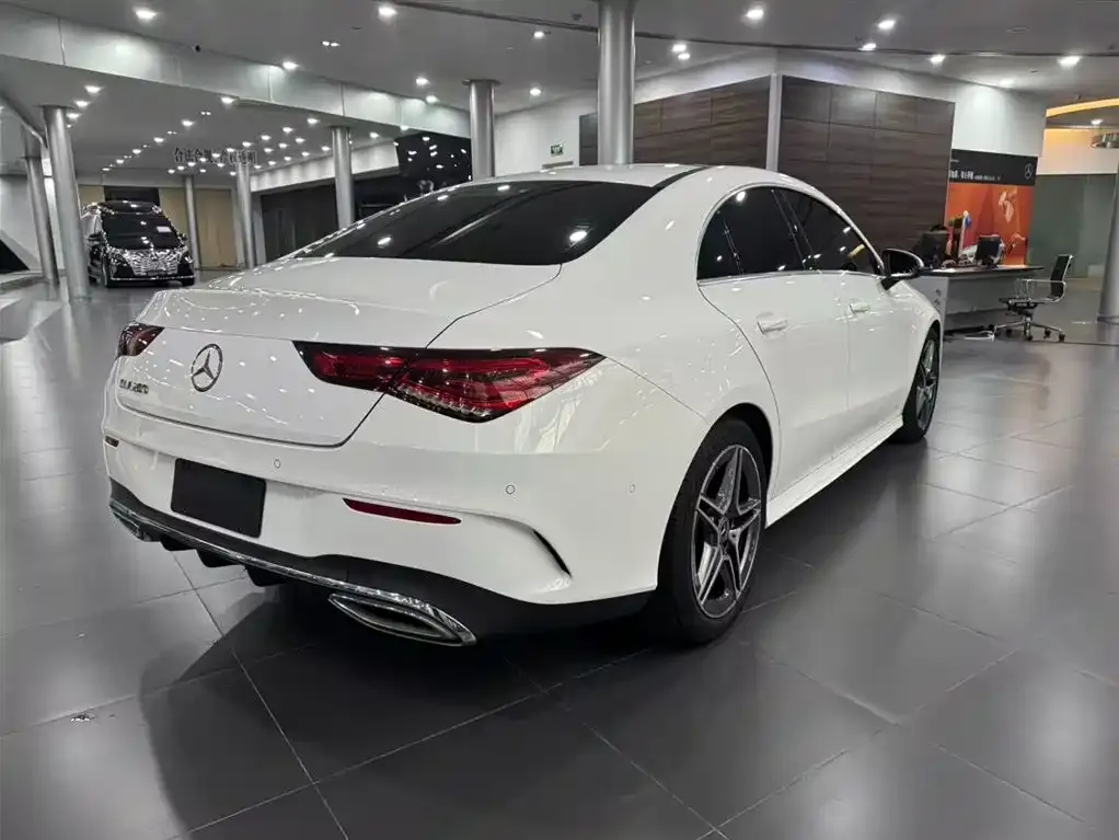 Mercedes-Benz CLA (Import) — фото 10