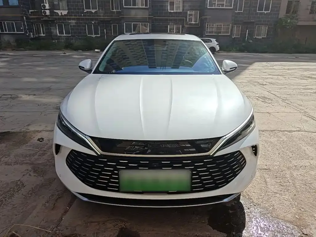 BYD Qin L — фото 8
