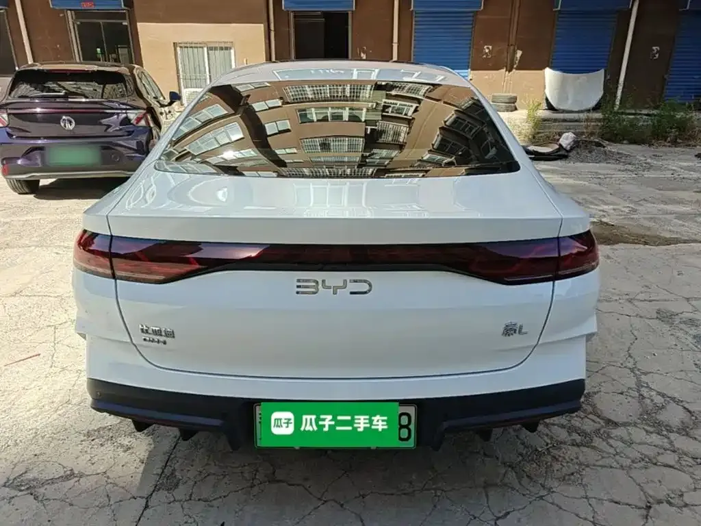 BYD Qin L — фото 6