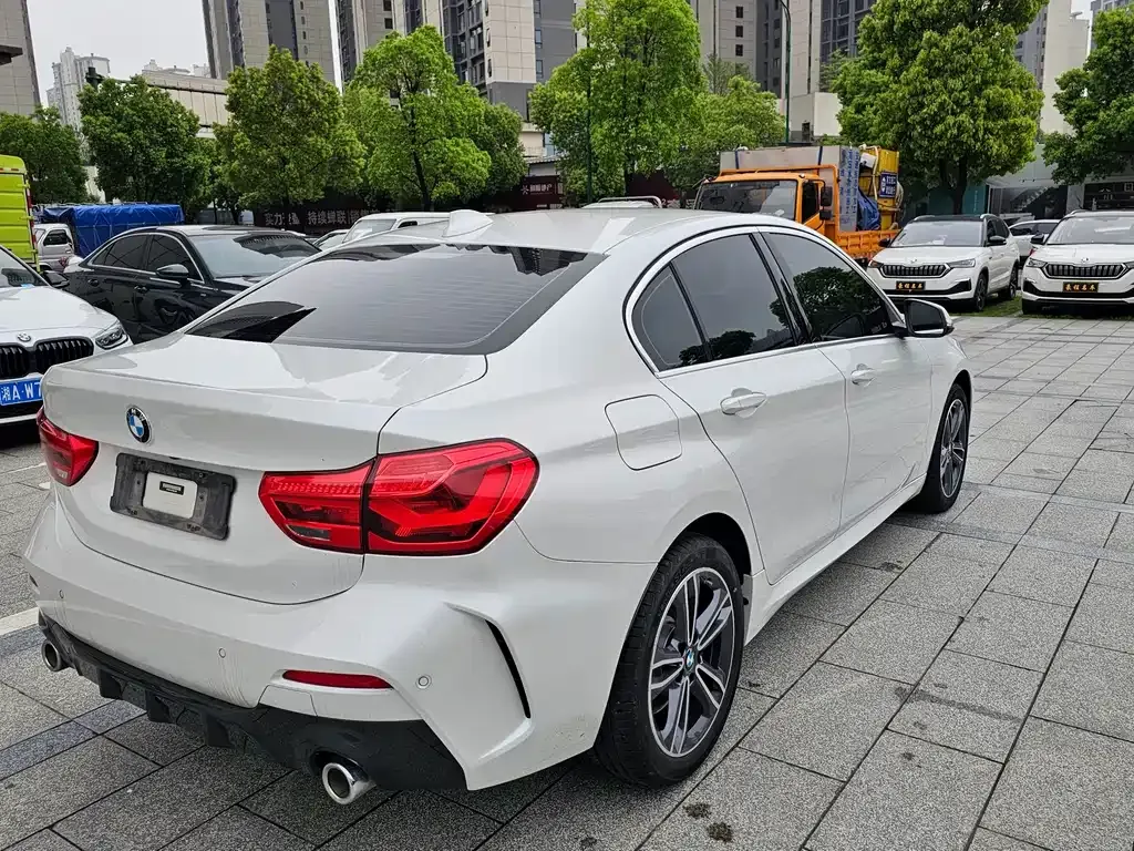 BMW 1 Series — фото 10
