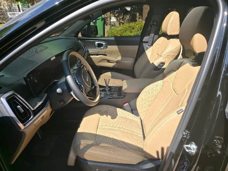 Kia Sorento — фото 7