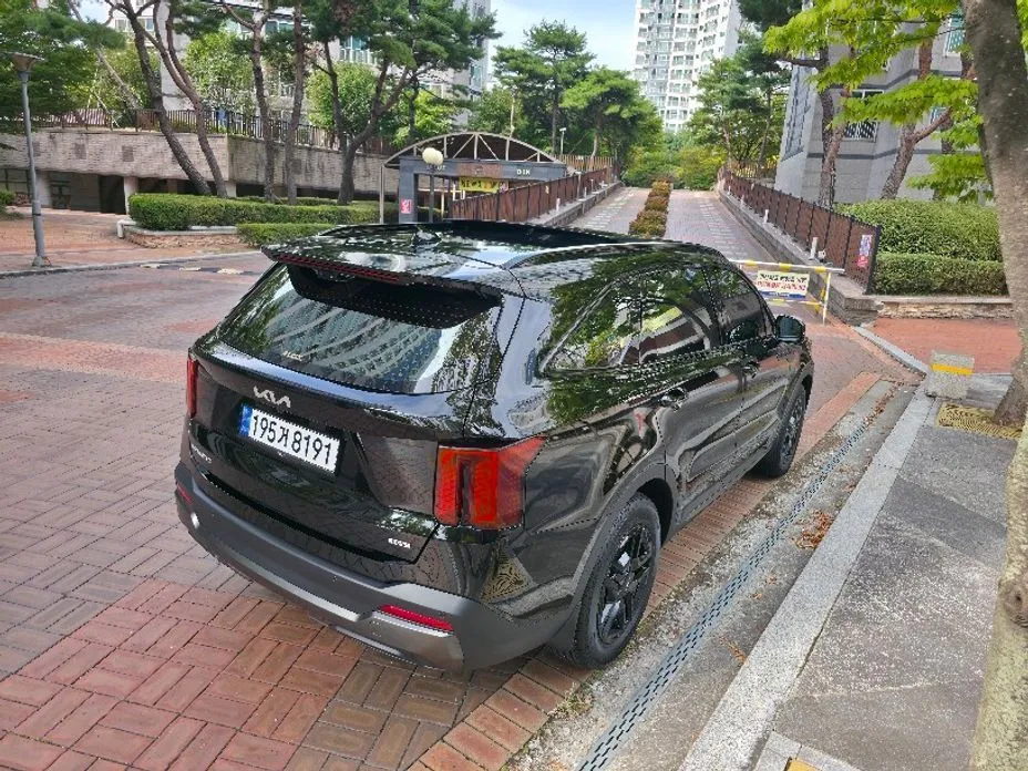 Kia Sorento — фото 8